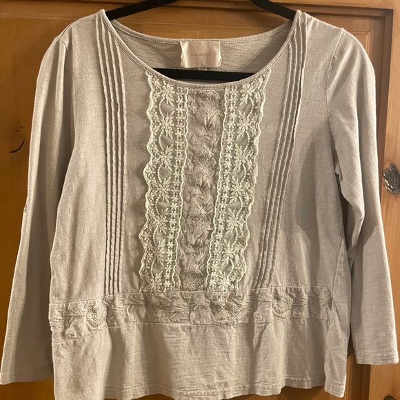 Quarter sleeve detailed blouse top - Picture 1 of 3